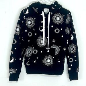 🌞 Reflex black & white astrology sun & moon hoodie kangaroo pockets size M